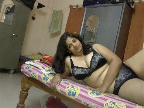 beautiful indian auntie photo album by indian sexy auntys xvideos