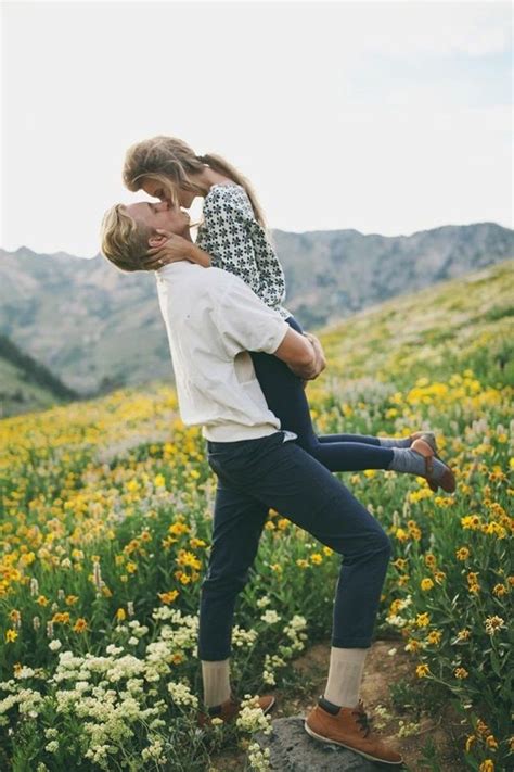100 Cute Couples Hugging And Kissing Moments Engagement