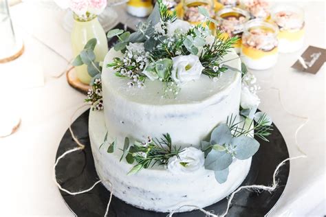 unique wedding cake ideas   joy
