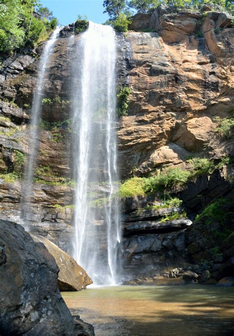 fotos de cascadas hermosas  impresionantes