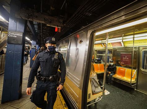 Detective Attacked In Brooklyn On Second Night Of Solo Subway Patrols
