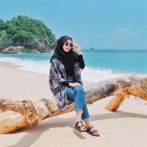 Referensi Ootd Hijab Ke Pantai Tips Memilih Outfit Untuk Ke Pantai