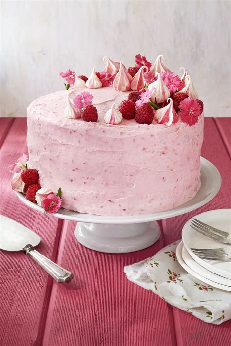 raspberry pink velvet cake  raspberry cream cheese
