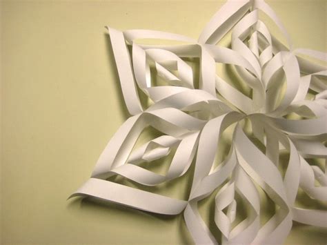 beautiful paper snowflake     snowflake papercraft  cut