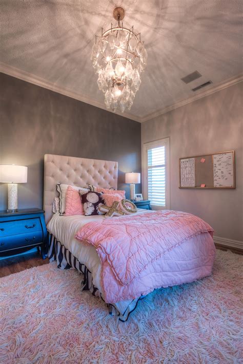 20 30 Pink And Grey Bedroom