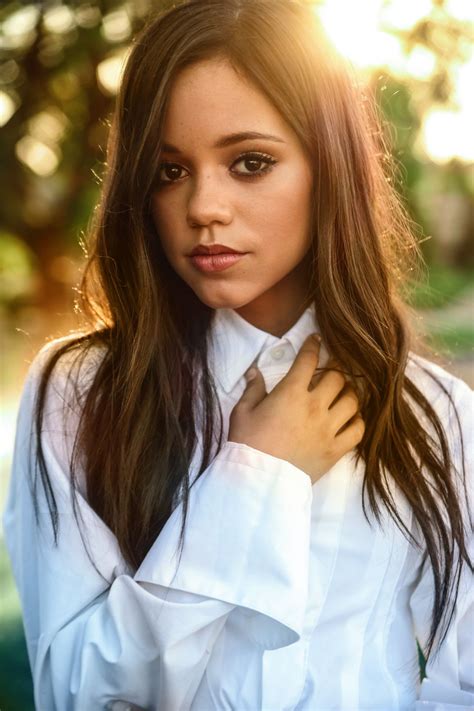 jenna ortega photos download