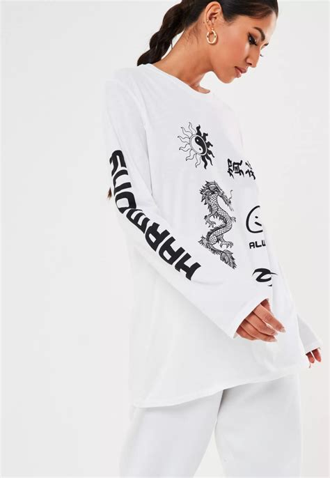 White Long Sleeve Graphic T Shirt Missguided Womens Tops T Shirts