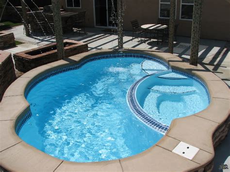 san juan pools crystal beach petite pool   attached spa