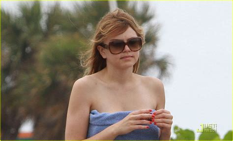 aimee teegarden rare and latest hot pictures ~ hot and