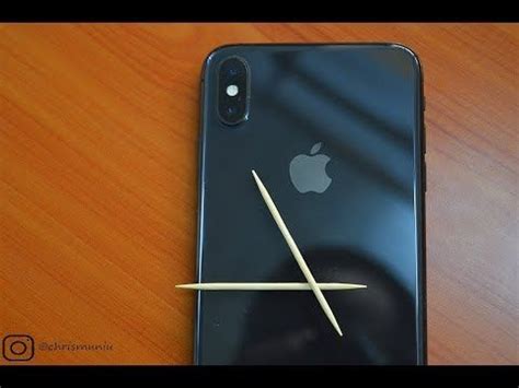 clean iphone charging port   toothpick   clean