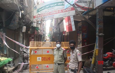 delhi laxmi nagar  extension gali   sealed  lockdown