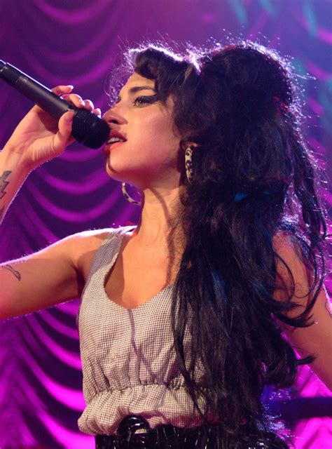 watch the trailer for the intimate new amy winehouse documentary amy