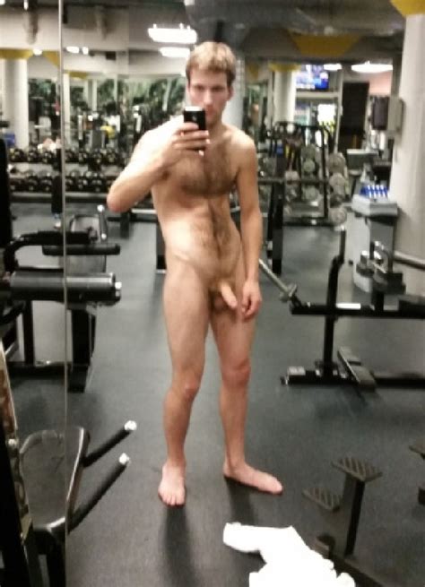 Naked Gym Guys Spy Cam Porno