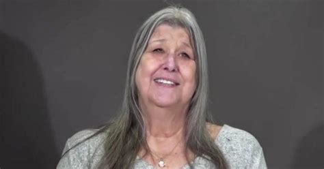 68 Year Old Woman Floored By Gorgeous New Gray Hairstyle