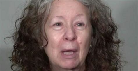 60 Year Old Mom Tired Of Looks Gets Drastic Makeover ‘dont Recognize