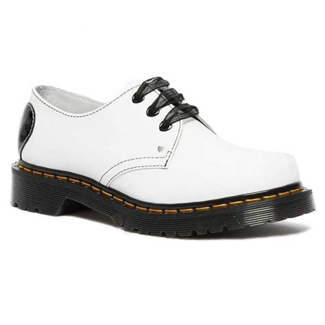 dr martens  hearts womens leather  patent shoes  white