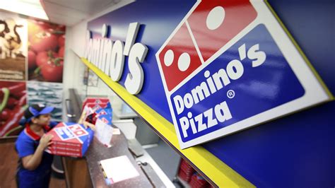 dominos   fears  pizza hut price war