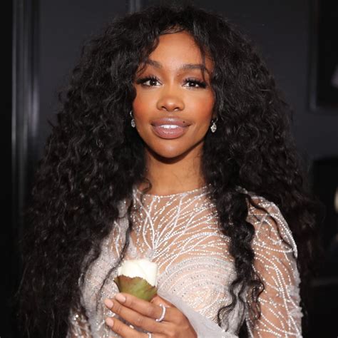 how sza paired skincare and lip gloss for the red into the gloss