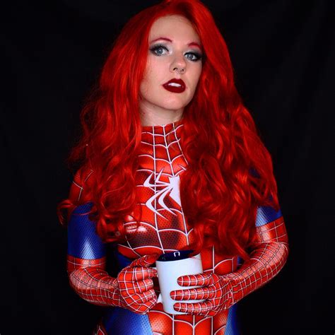 mary jane watson outfit