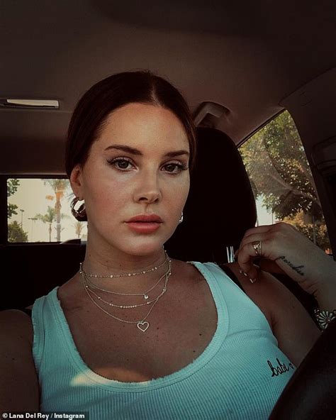 Lana Del Rey Sets Pulses Racing As She Shares A Fresh Faced Topless
