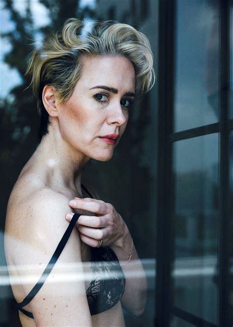 sarah paulson nude flashes her lesbian tits scandal planet