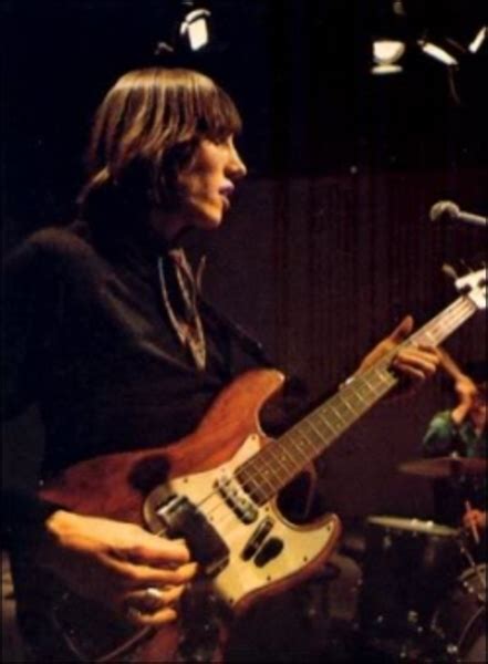 Roger Waters S Fender Jazz Bass Equipboard®