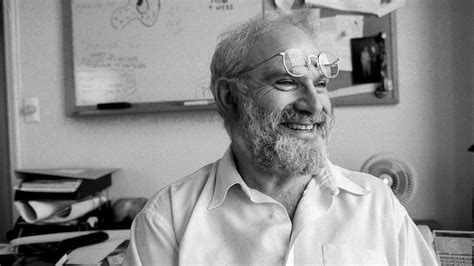 Oliver Sacks Neurologist Who Wrote About The Brain’s Quirks Dies At