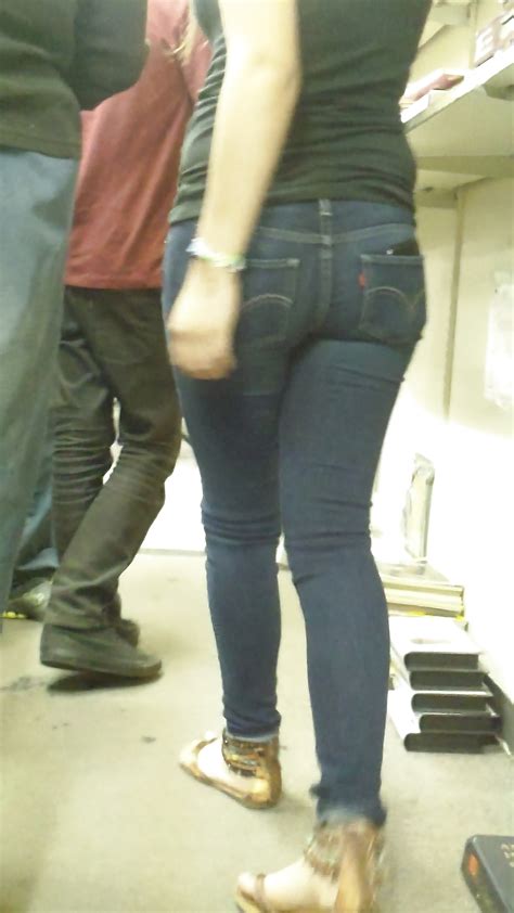 Nice Sexy Tight Teen Ass And Butt In Blue Jeans 33 Pics