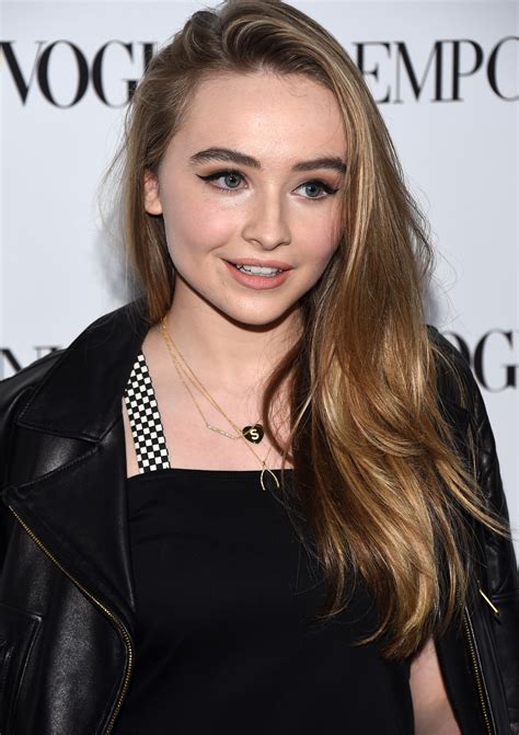 magnificent sabrina carpenter pictures full hd pictures