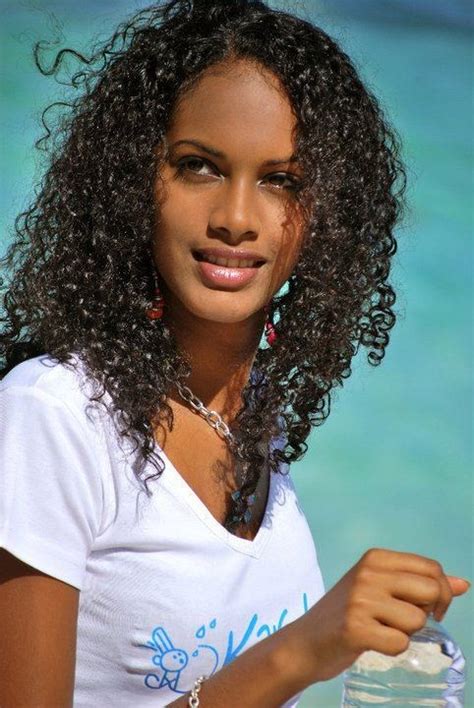 top 10 caribbean islands with the most beautiful women is your island on the list top tenz
