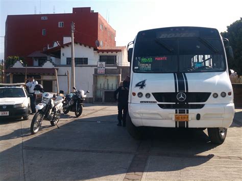 ruta  atropella  motociclista en ocotepec chofer se da  la fuga zona centro noticias