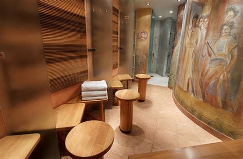 Saunas For Women In Nyc Go Girl Guides