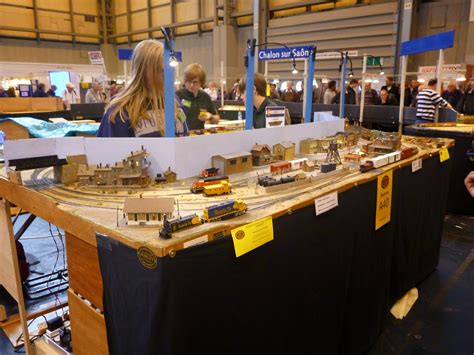 ho scale model railroading   uk