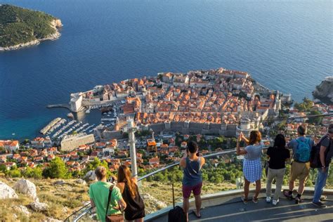 srd hill cable car dubrovnik  guide