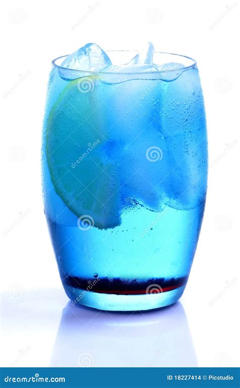 blauwe curacao drank stock foto image  blauw sappig