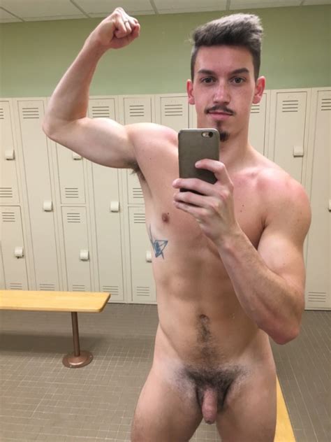 straight guys naked selfies at locker room my own