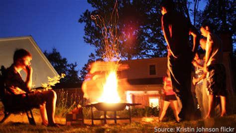 safety tips  outdoor bonfires  fire pits