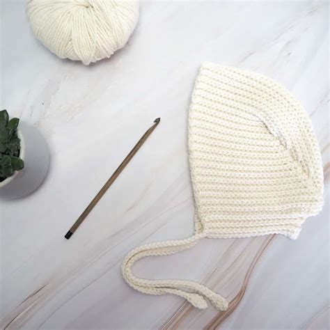 crochet cute baby bonnet  crochet pattern joy  motion crochet