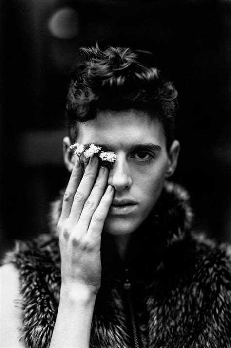 rain dove androgynous model is breaking down gender roles in fashion the huffington post