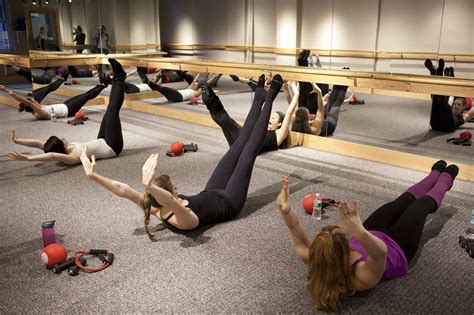 find barre fitness classes  nyc  learn   benefits  barre