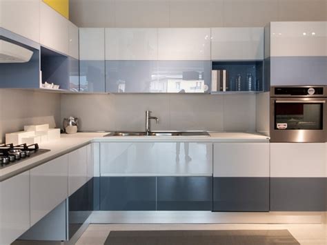Cucina in muratura moderna art. Cucina in vetro Scavolini Tetrix a PREZZI OUTLET
