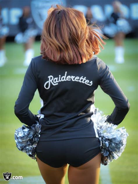 Raiderettes Hot Cheerleaders Nfl Cheerleaders Hottest Nfl Cheerleaders