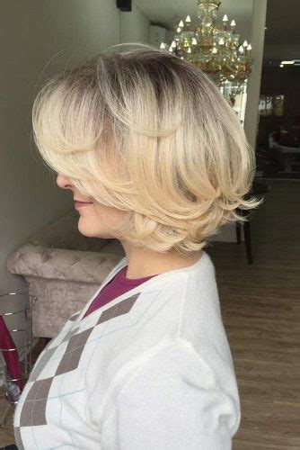 15 Short Hairstyles For Women Over 40 Page 6