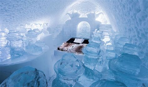 swedens  icehotel   solar cooling  stay open  year  inhabitat green
