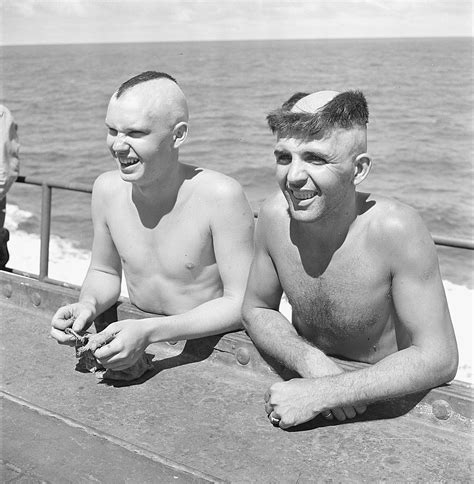[photo] Sailors With Unusual Haircuts Received During A Line Cross