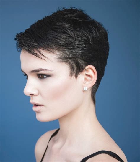 Short Pixie Haircuts 2021 2022 Coolest Pixie Hairstyles Page 3 Of 8