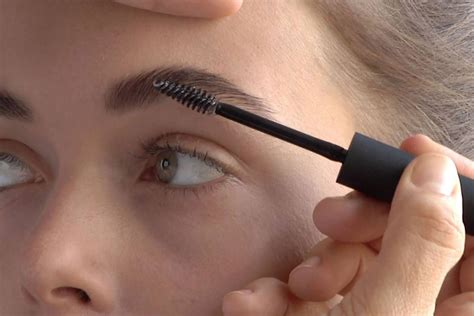 How To Get Thick Full Brows Perfect Eyebrows Eye Makeup Art Full Brows