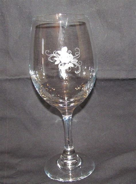 20 Ounce Etched Wine Glass By Sjehandcrafts T Sets