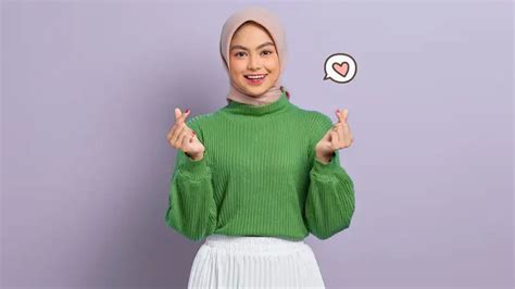 10 Ootd Korean Style Hijab Ala Ayana Moon Dan Tipsnya Fashionable