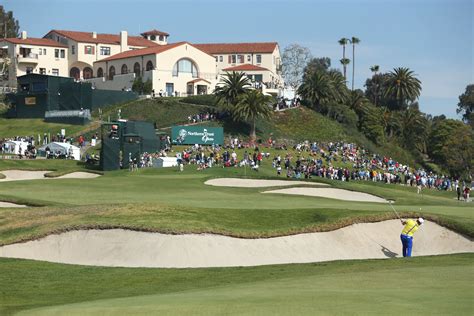 riviera country club northern trust open golf